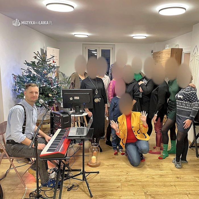 Spotkanie świąteczne przy keyboardzie